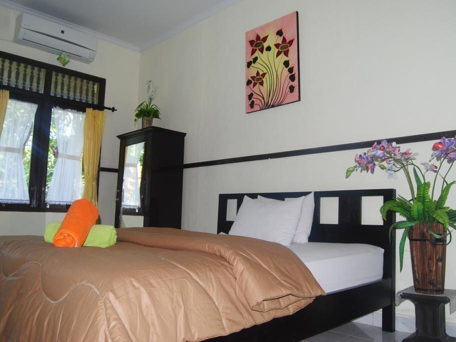 Vaccinated Staff - Oyo 3523 Gong Corner Homestay Kuta Lombok Exterior foto