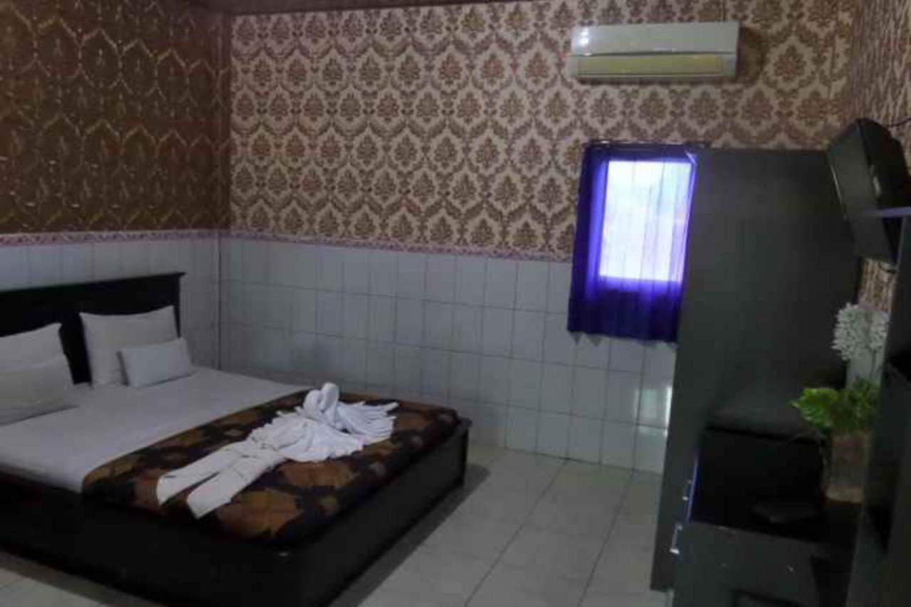 Vaccinated Staff - Oyo 3523 Gong Corner Homestay Kuta Lombok Exterior foto