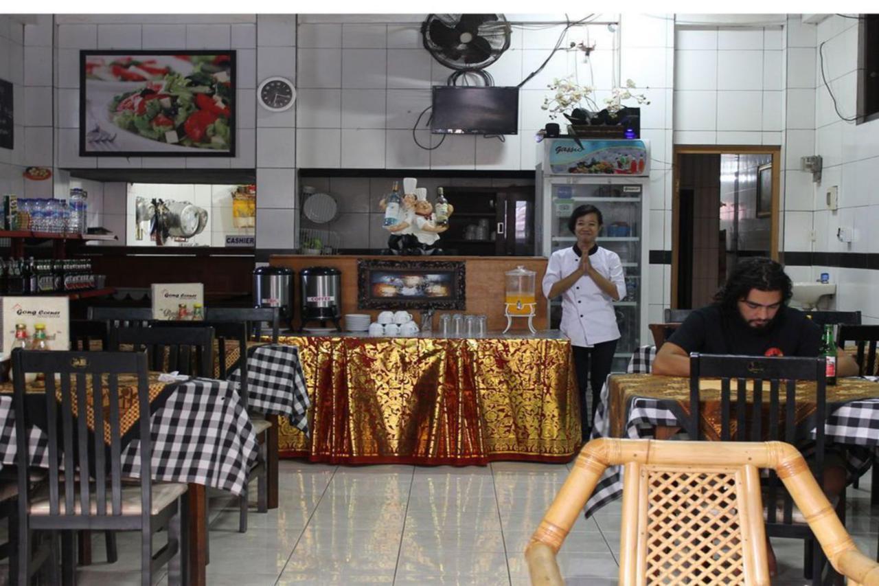 Vaccinated Staff - Oyo 3523 Gong Corner Homestay Kuta Lombok Exterior foto